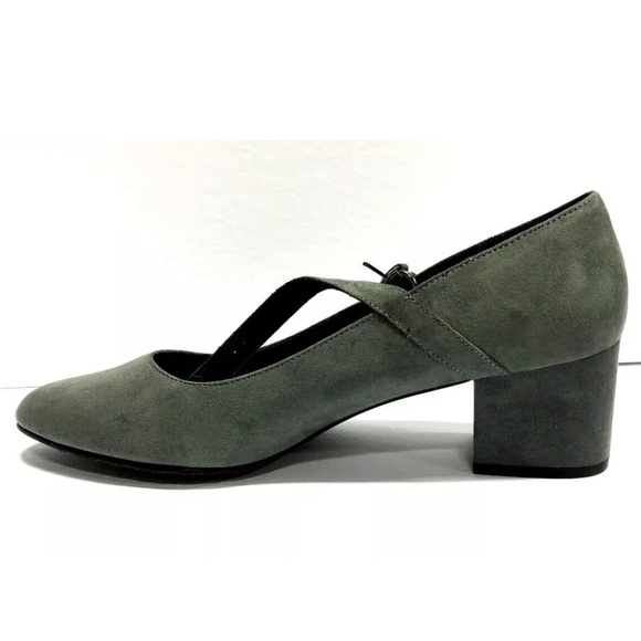 Soft Style Shoes - Soft Style Women’s Dustie, Gray Block Heel Pumps, Size 12 M.